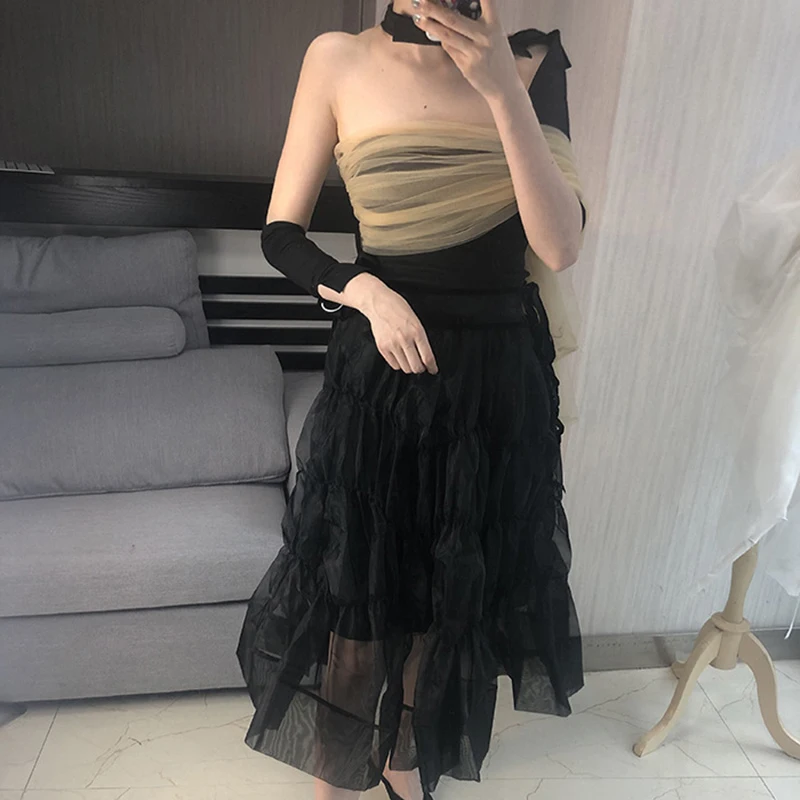 TWOTWINSTYLE летняя сетчатая Лоскутная Сексуальная футболка для женщин водолазка нерегулярные повязки Тонкий Топы Женская мода