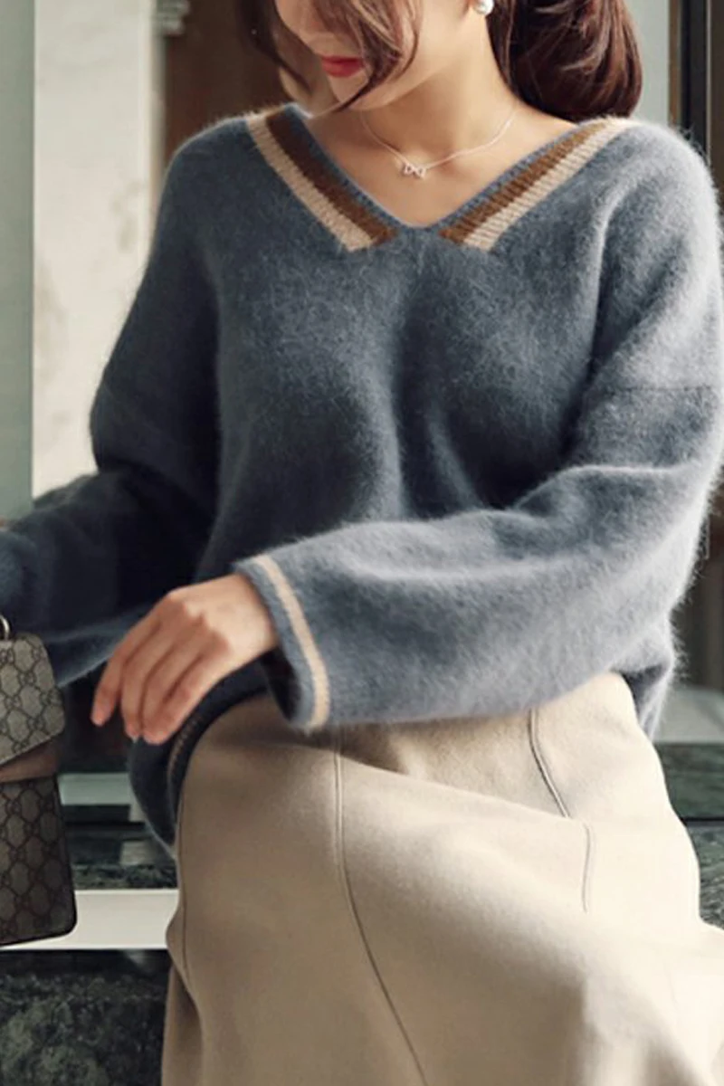 Женский свободный свитер в Корейском стиле с глубоким v-образным вырезом