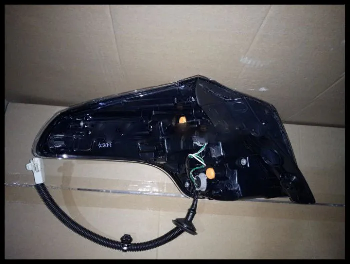 

Osmrk rear lamp tail light assembly for Toyota RAV4 2016-2017