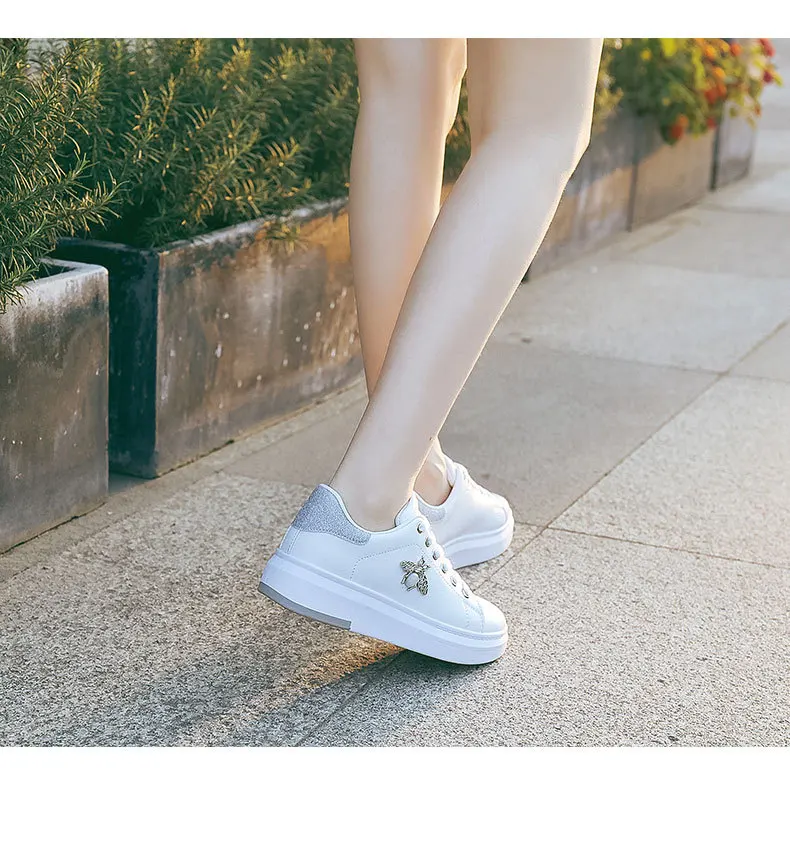 Белая обувь; женские кроссовки на платформе; zapatos de mujer; модная обувь со стразами; chaussures femme bee; Женская обувь в стиле пэчворк; ST351