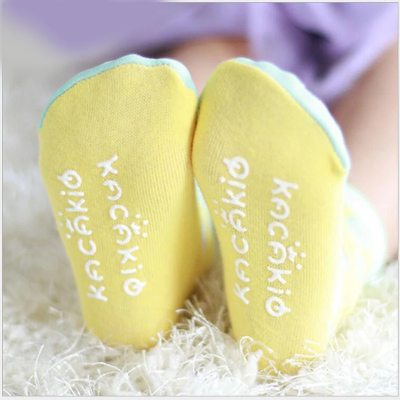 Короткие носки для маленьких девочек детские хлопковые с рисунком