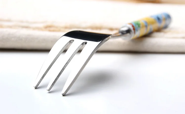 6 Pcs Cybil Colorful Geometric Pattern Stainless Steel Forks with Ceramic Handle for Tea and Cake Dessert 15cm | Дом и сад
