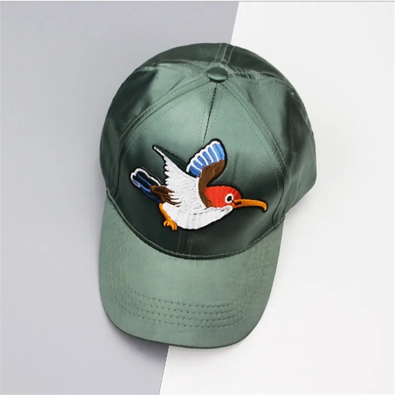Модные бейсбольные кепки Snapback для женщин и мужчин с вышивкой в виде птицы