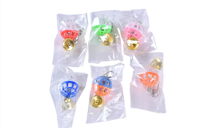 2 шт. двухцветные колокольчики и свисающие вокальные игрушки для попугая клетка