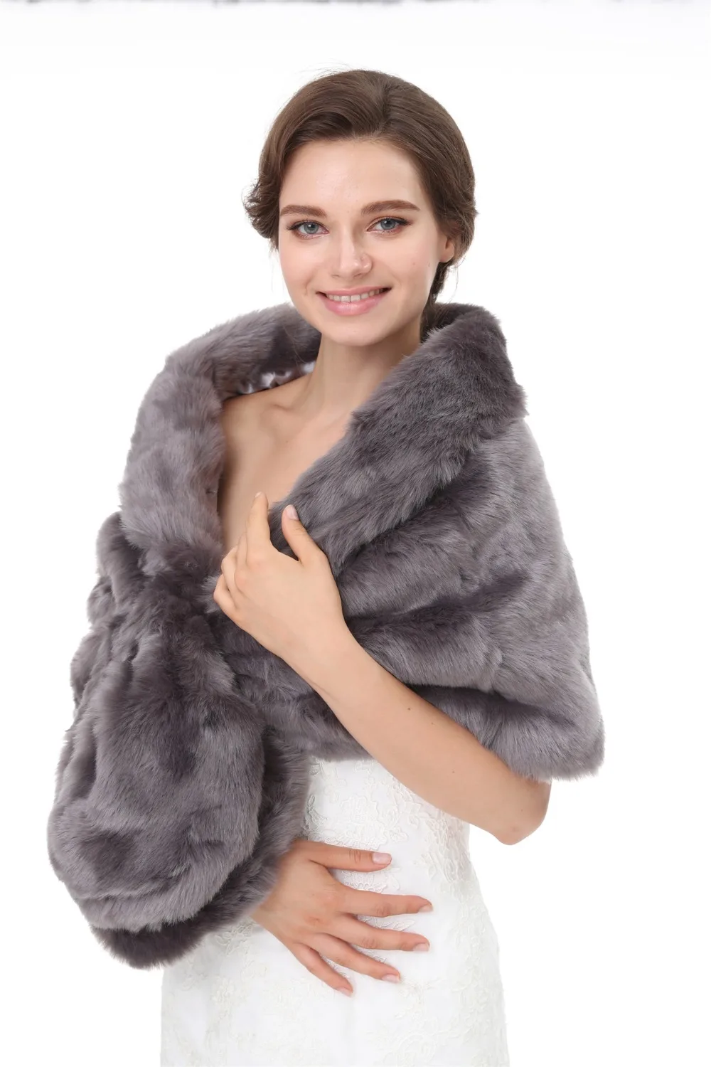 

Women Winter Champagne Bridal Faux Fur Shawl Bridal Wraps Warm Faux Fur Wedding Party Wrap Boleros Evening Party Cape