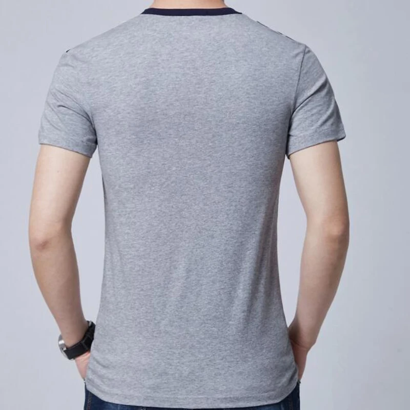 Футболка мужская приталенная в полоску с V образным вырезом и пуговицами|tee