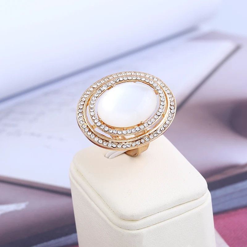 Duohan яркий Овальный Опал Золото Цвет кольцо для Для женщин с горный хрусталь обод