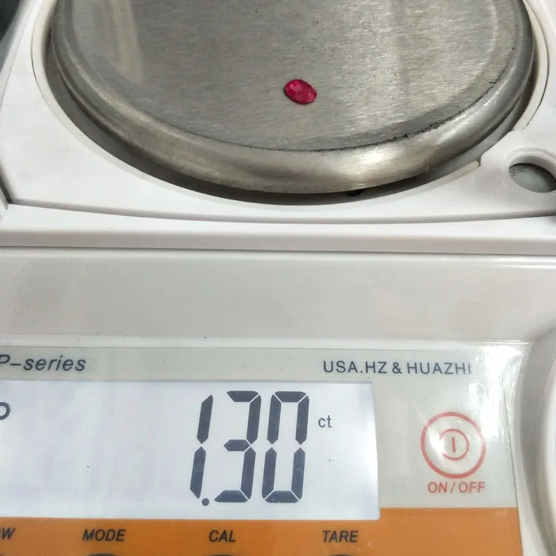 TBJ натуральный обработанный Рубин овальной формы красный рубин 1.3ct свободные