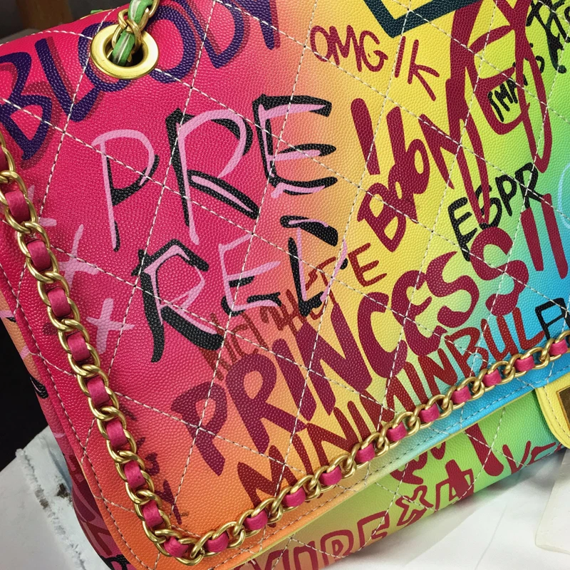 

women's bags graffiti messenge bags Super large capacity travel female luxury handbags Famous brand bags designer tote bag 2019