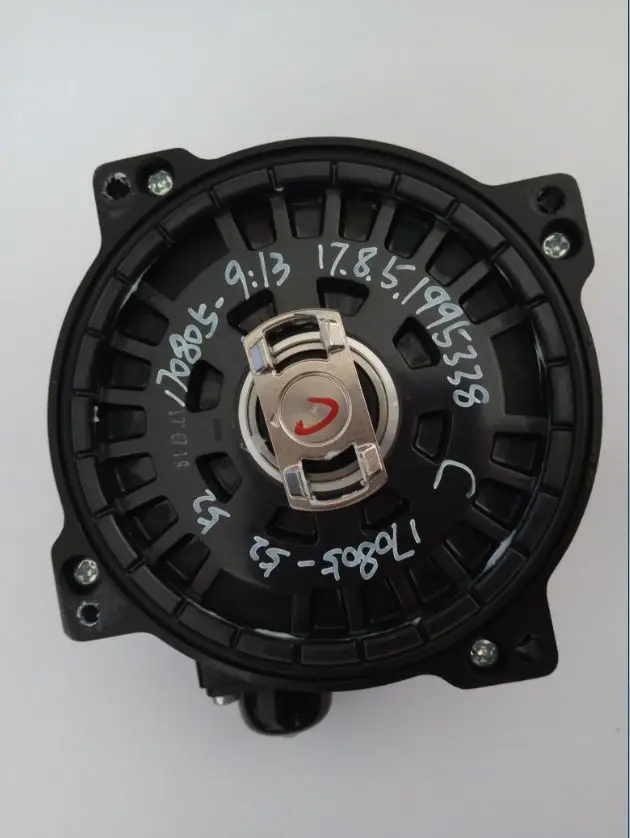 UTTSH-B24RH энкодер SGM7G-75AFC61 мотор 100% новый | Компьютеры и офис