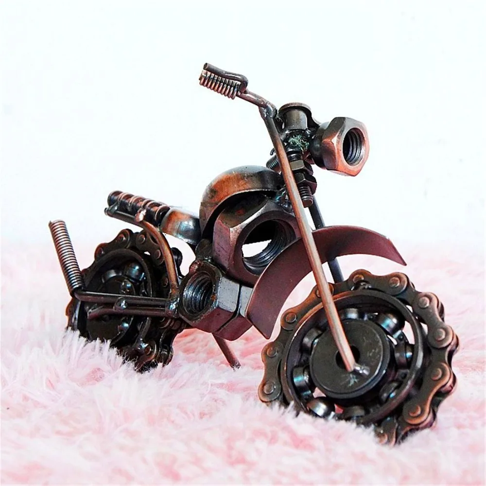 Creative Car Ornaments Decoration Iron Model Long Chain Motorcycle Bronze Soldering February 23 Defender of the Fatherland Day | Автомобили
