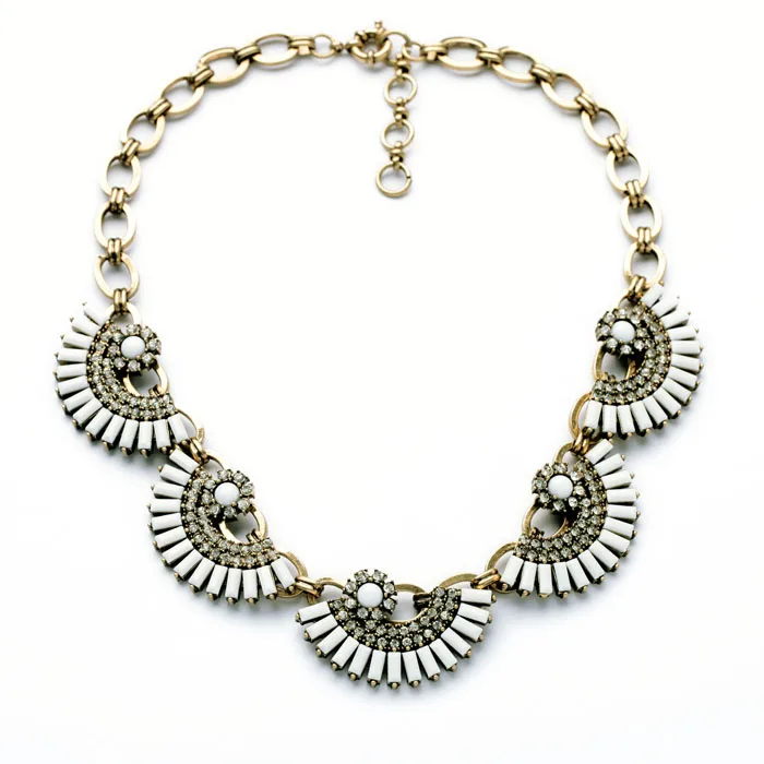 Оптовая цена последние простые ювелирные изделия разных цветов смола стекло