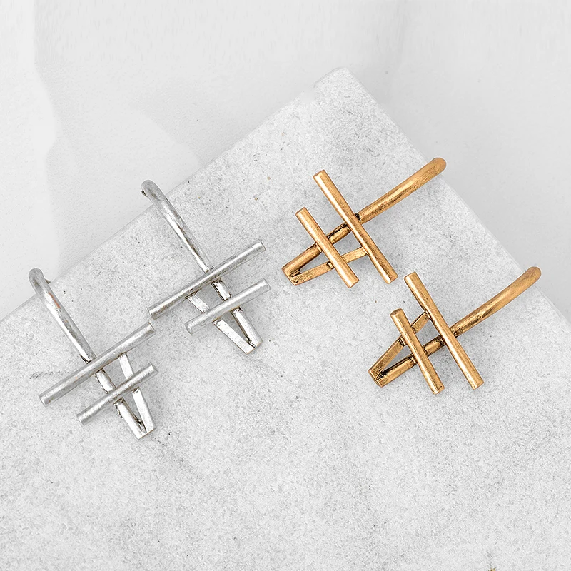 Женские Геометрические выдалбливают серьги гвоздики в ретро стиле из цинкового