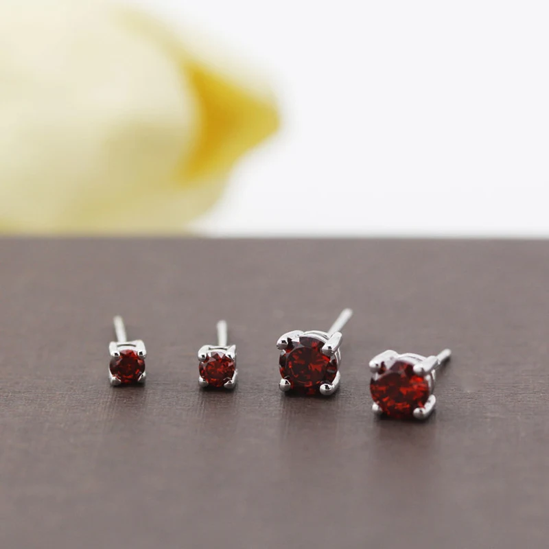 S925 pure sv гранат Циркон женская Сережка гвоздик mini универсальное маленькое