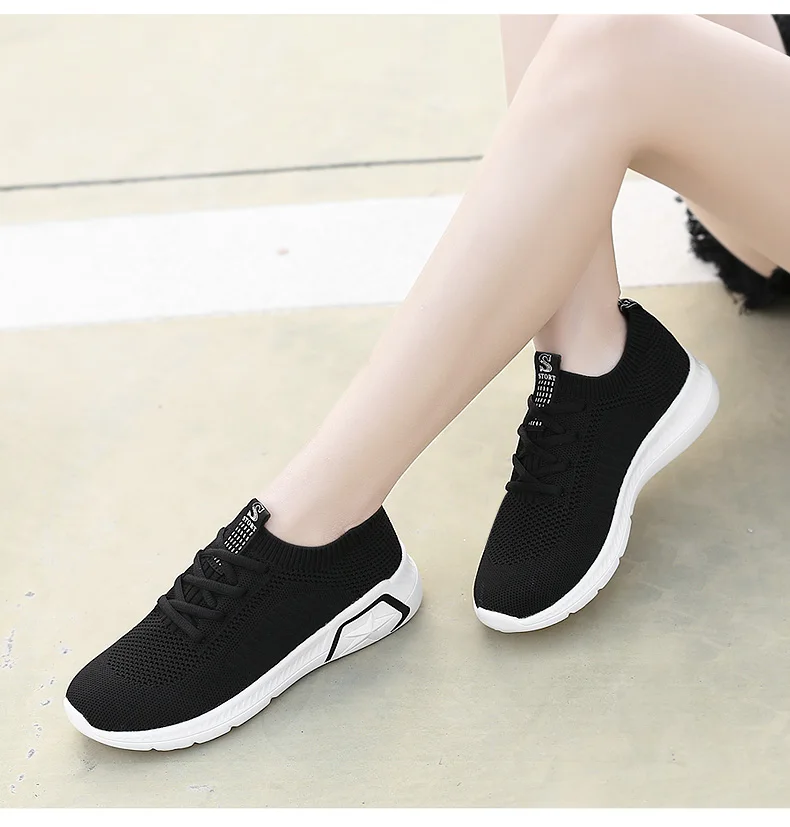 Крутые tenis feminino весенние женские легкие мягкие спортивные туфли Женская теннисная обувь женские прочные спортивные кроссовки дешево