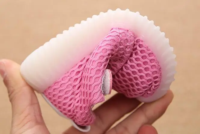

2019 Newborn Infant Toddler Kids Baby Boys Girls First Walkers Light Up Soft Sole Sport Running Shoes Sneakers Fashion