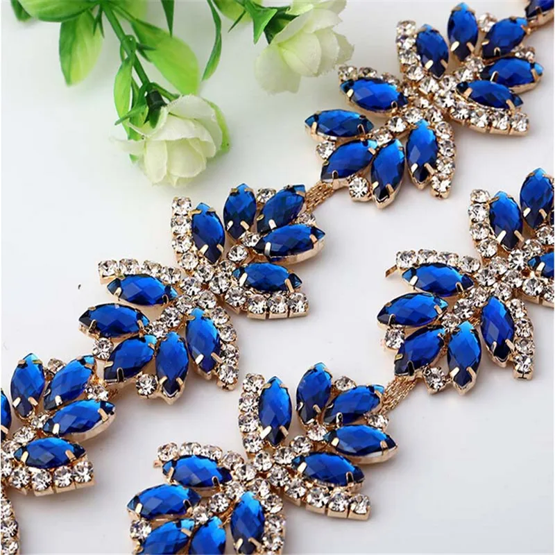 Цепочка со стразами и красным сапфиром золотистого цвета|rhinestone chain|crystal rhinestone