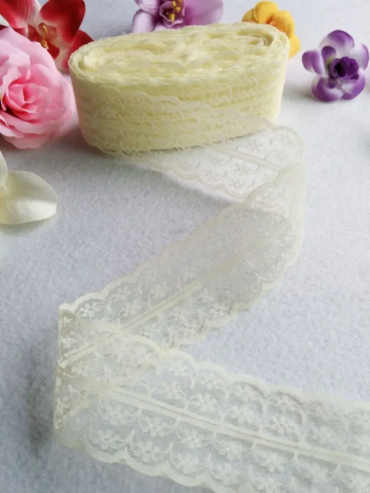 Новинка! 10 ярдов красивой кружевной ленты, шириной 4,5 см, DIY одежды/аксессуаров/цветочные аксессуары и т. Д - Цвет: beige