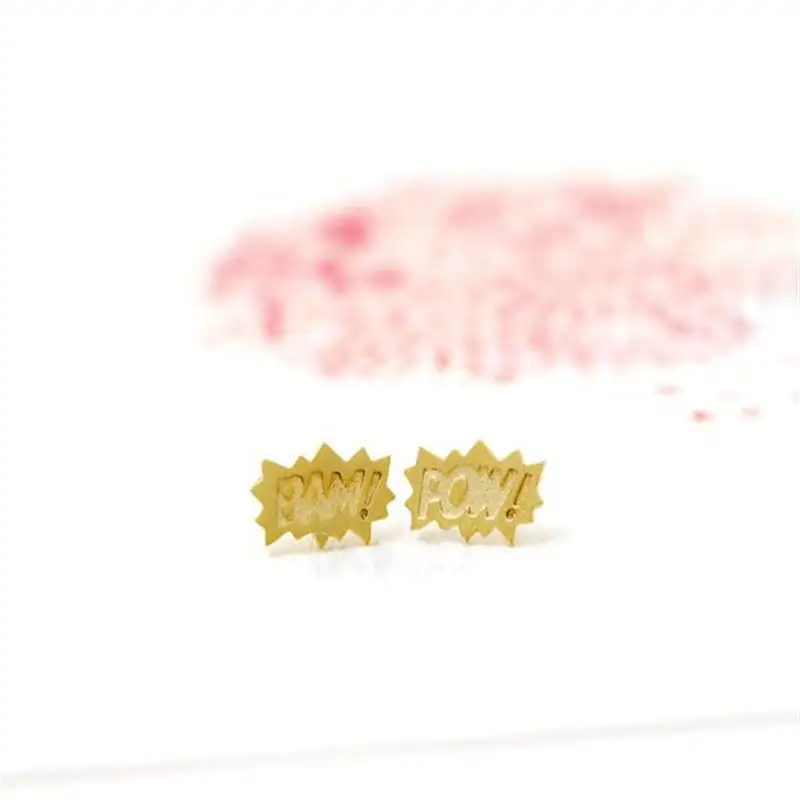 Модные серьги-гвоздики BAM POW с онономотоуксусными надписями и звуком взрыва |