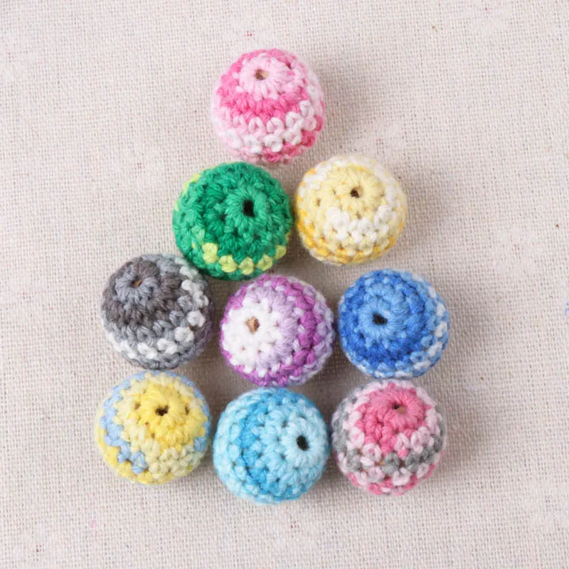 

Double color Elegant 20mm Crochet Beads Woolen Yarn For Choose Knitted By Cotton Thread DIY Jewellery Making 5 Pcs A22