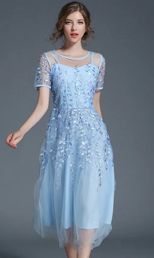light blue Горячая Распродажа весеннее элегантное платье А-силуэта облегающее тонкое Сетчатое женское платье с вышивкой и коротким рукавом Новое поступление уличное платье D81410C - Цвет: light blue