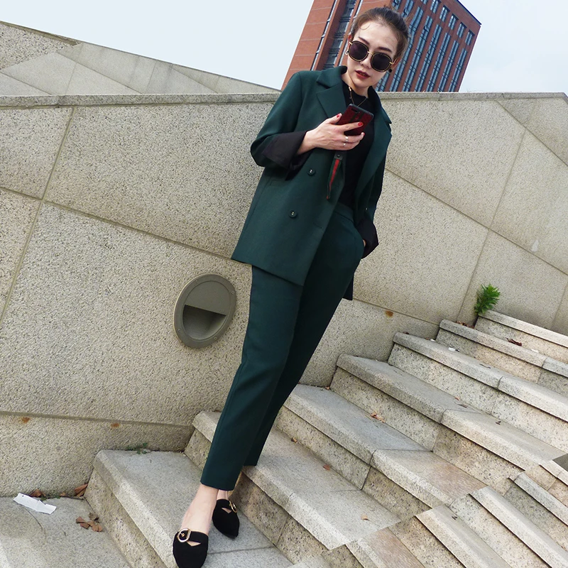 

2019 Fashion women's casual small suit temperament suit female new spring loose chic suit jacket nine pants two sets of tide Ms