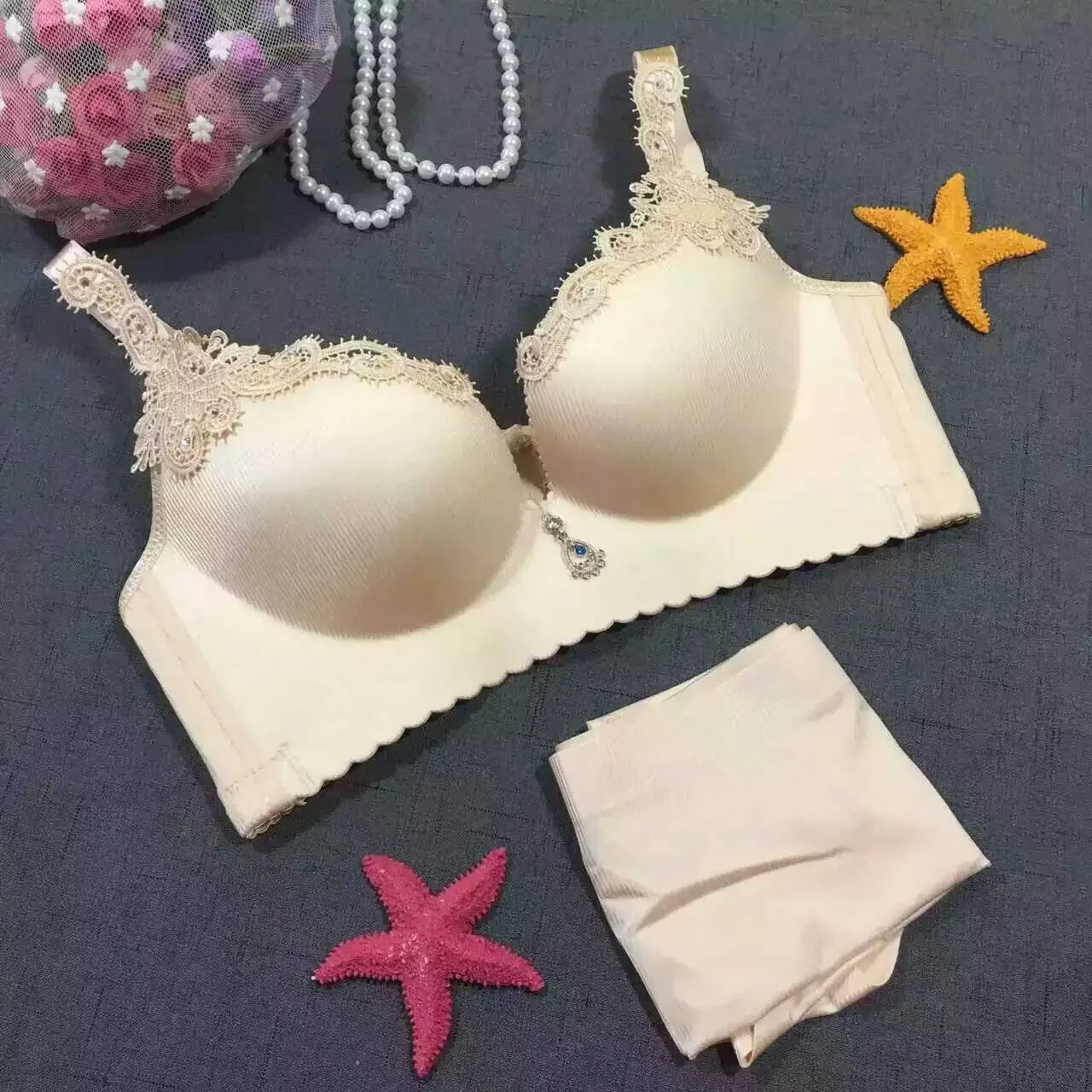 Для женщин бюстгальтер и Трусики для комплект тонкие бесшовные Нижнее Бельё