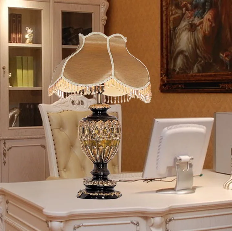 Дешевые лай шэн вилла гостиная настольная лампа европейский стиль пастырской