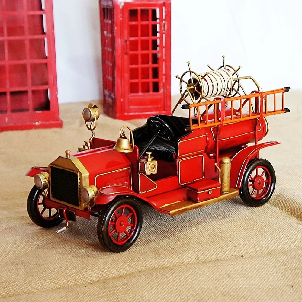 

A PCS Retro old metal craft ornaments Outdoor fire truck ladder Auto window ornaments photography props AP5291622
