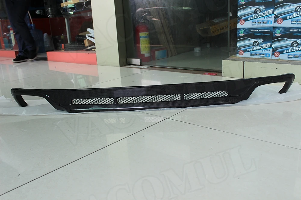 

Carbon Fiber Rear Bumper Diffuser Lip Spoiler for BMW 5 Series F10 F18 2012-2017