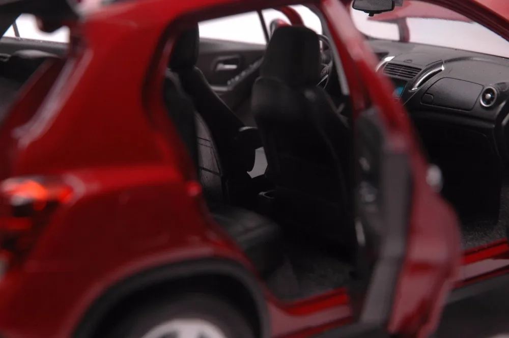 1:18 литая модель для GM Cherolet Шевроле Тракс красный Мини SUVAlloy игрушка автомобиль миниатюрная коллекция подарки