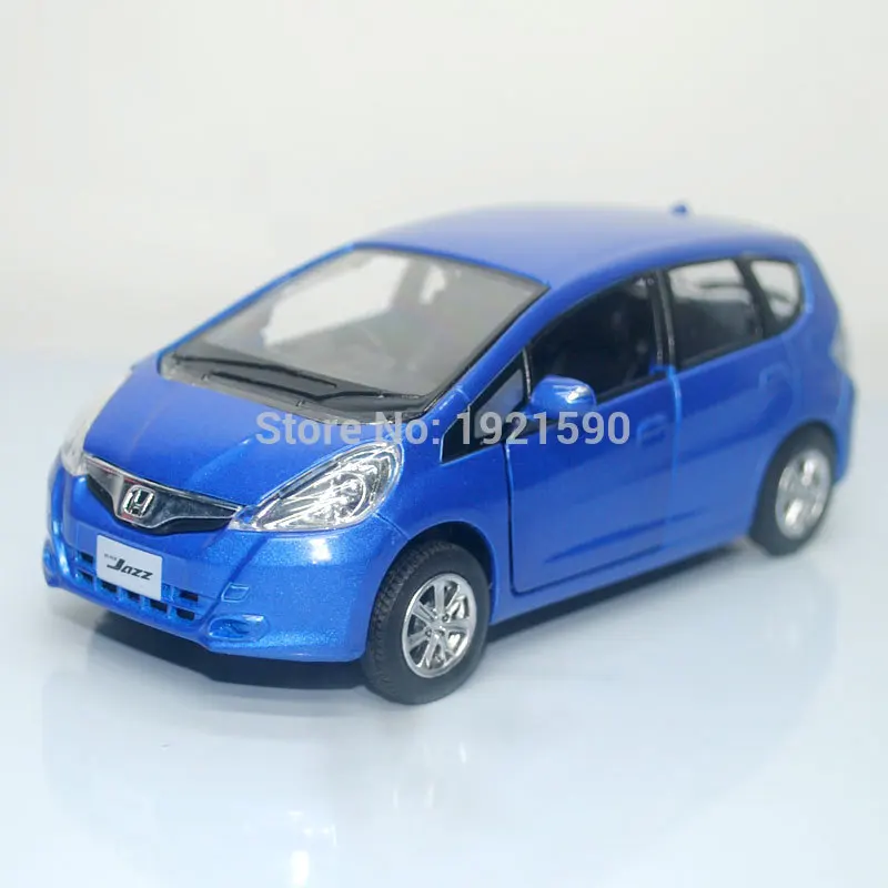 Абсолютно новые детские игрушки UNI 1/36 HONDA FIT литые под давлением металлические