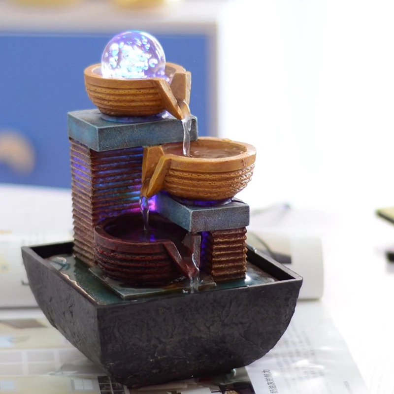 Маленький фонтанчик с водой и водным пейзажем комнатное украшение для стола