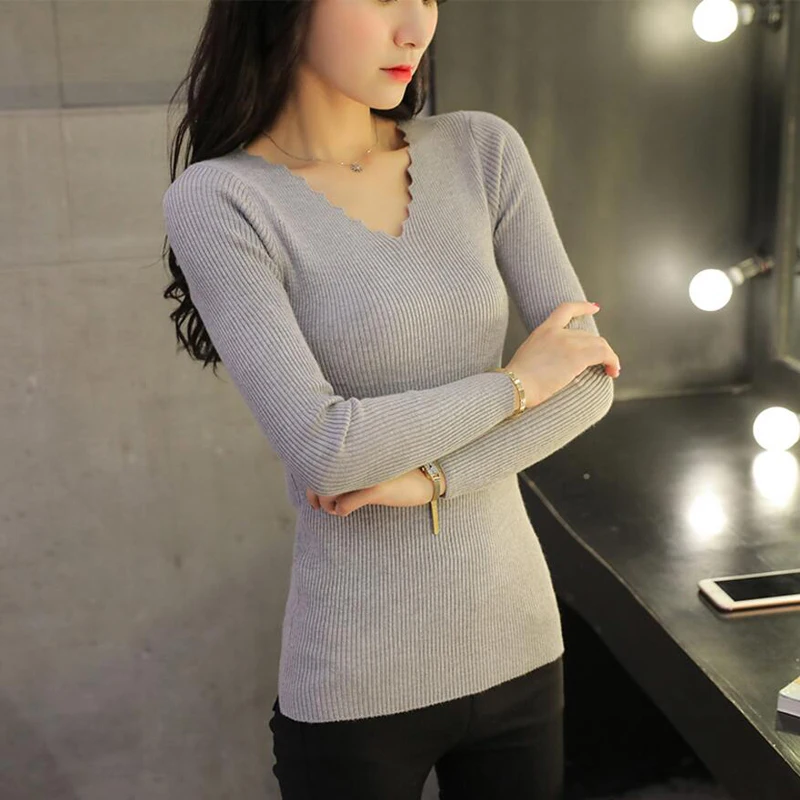 Свитер женский трикотажный эластичный с V-образным вырезом на весну LY1013 2018 |