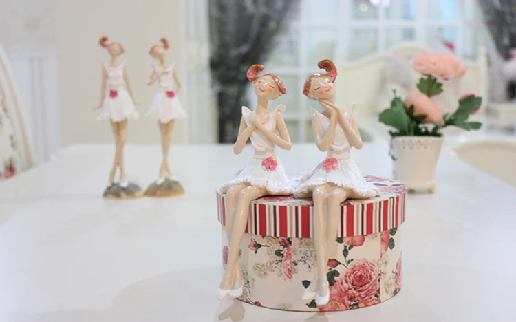 Пара полимерных кукол сидячие сказочные ангелы искусственные маленькие