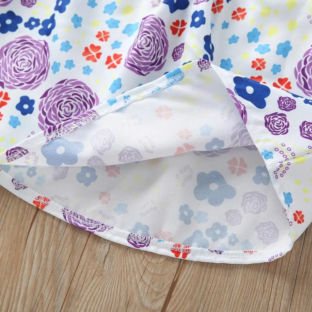 Комплект одежды для маленьких девочек топ с цветочным принтом и короткие штаны