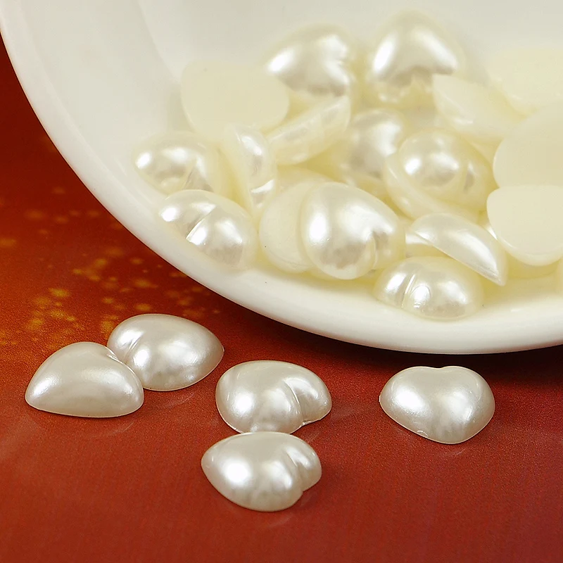 Цвета слоновой кости на клейкой основе с половинками сердца акрил имитация