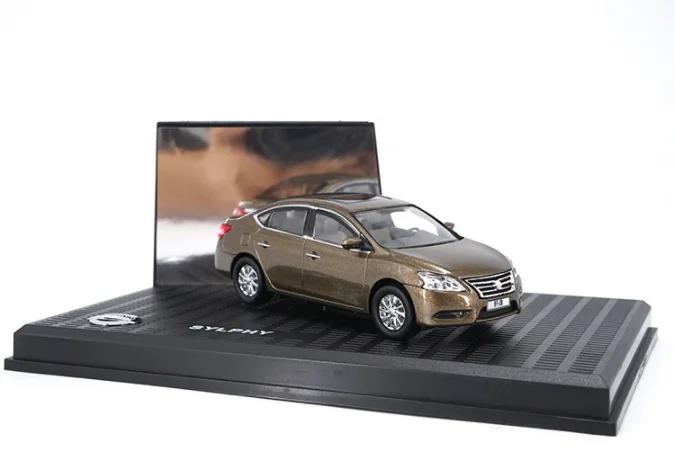 Оригинальная фабрика 1:43 NISS AN SYLPHY игрушечный автомобиль из сплава игрушки для