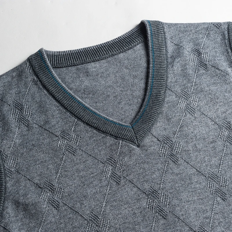 2016 новый осенне зимний классический свитер с v образным вырезом мужской