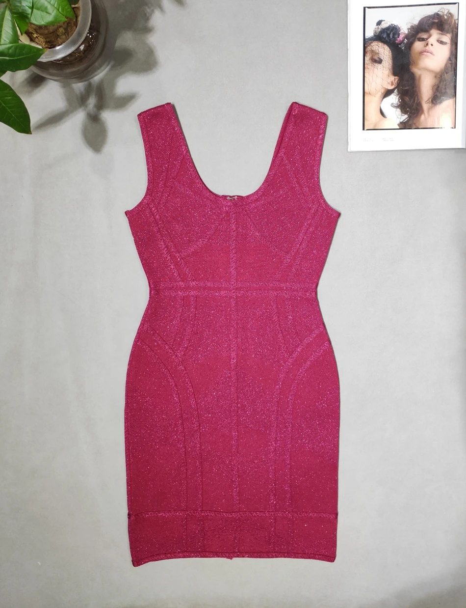 Женское Короткое платье из вискозы Бордовое черного цвета облегающее мини без