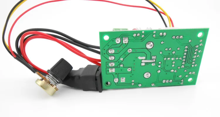 Реверсивный переключатель DC регулятор частоты вращения двигателя 150W 10V-40V 0% - 100% PWM