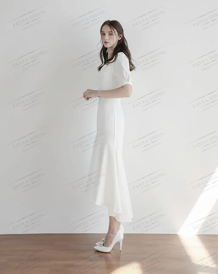 Свадебные платья до середины икры с коротким рукавом 2019 простые трапециевидные
