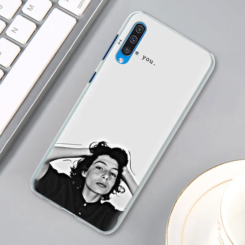 Увлажняющим эффектом марки The Finn Wolfhard чехол с принтом из сериала "очень странные дела" Крышка для samsung Galaxy A30 A40 A50 A70 A6 A8 плюс A7 A9 M30 чехол для телефона Coque