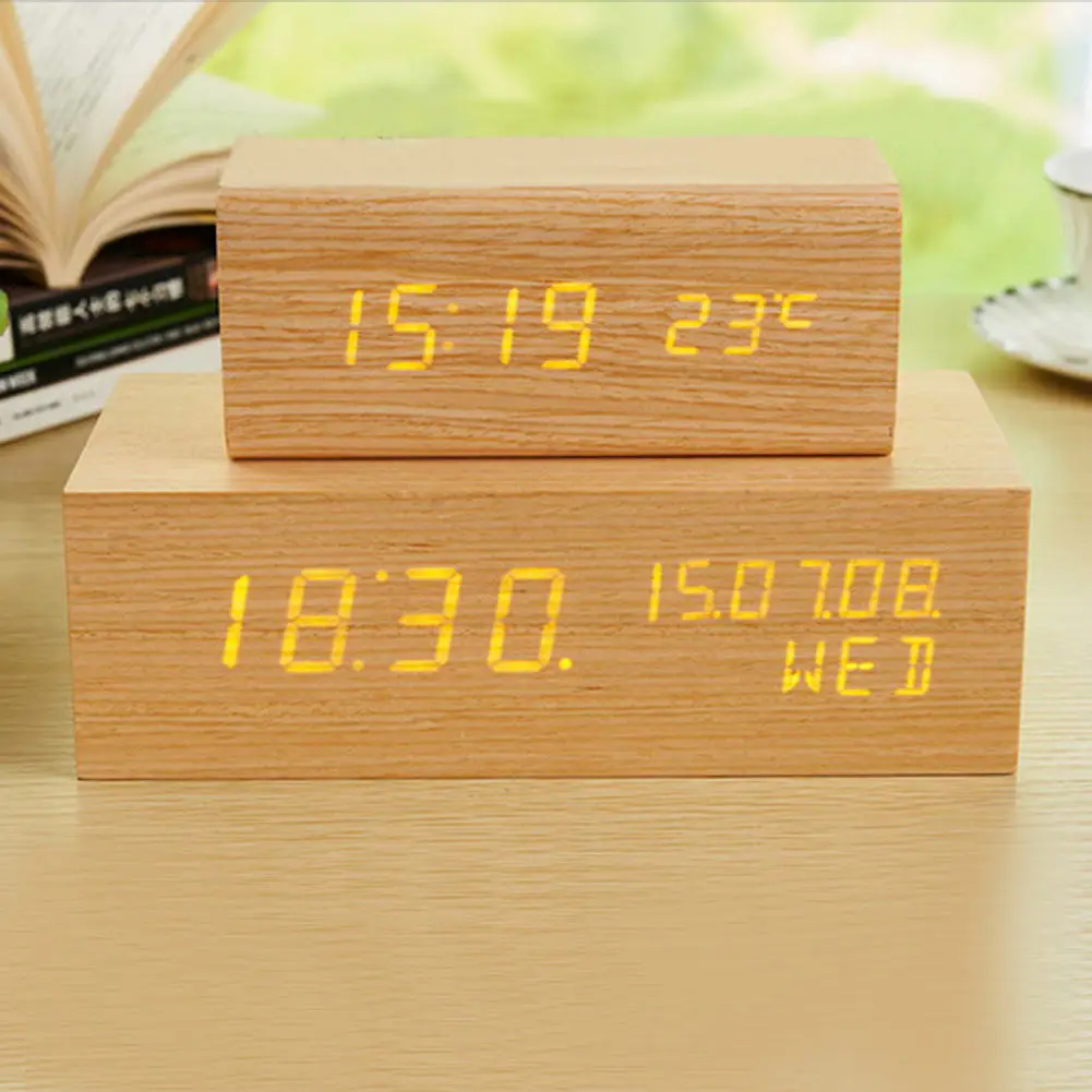 Цифровой светодиодный USB будильник с 3 режимами регулировки яркости Деревянный