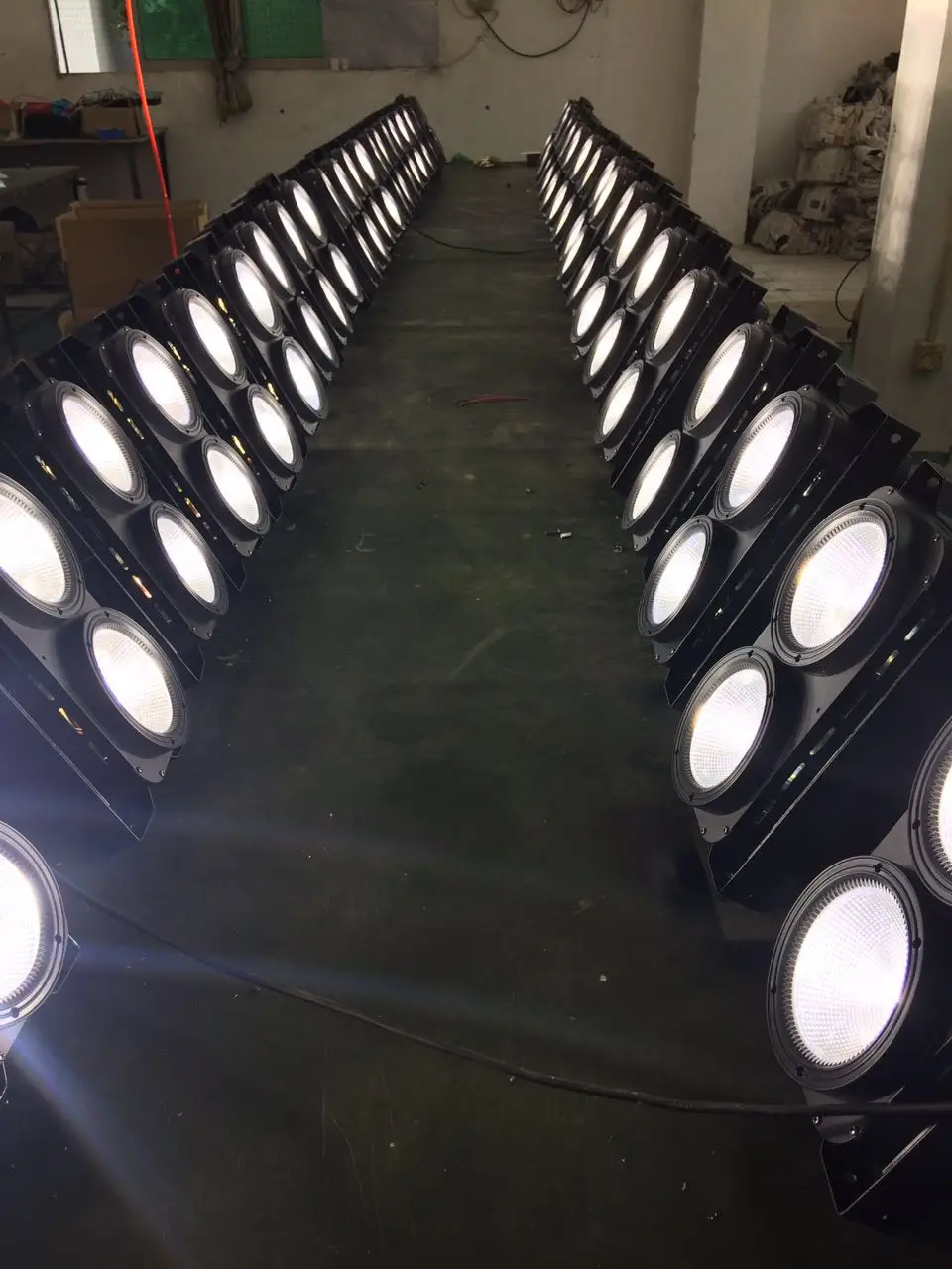 4pcs-pack COB аудитории светильник led мыть с новой уникальной технологией рассеивания
