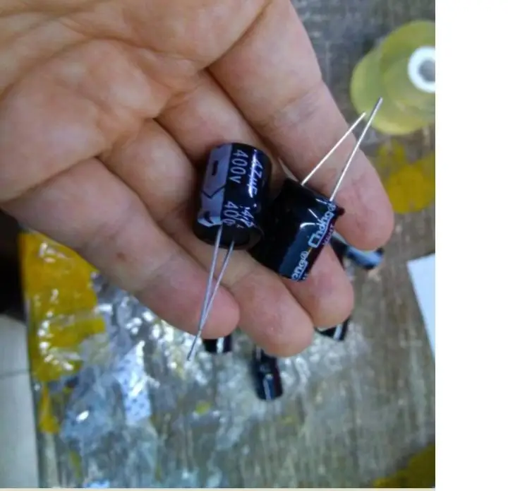 

10pcs capacitor 400 v47uf 47 uf400v specifications: 16 * 20
