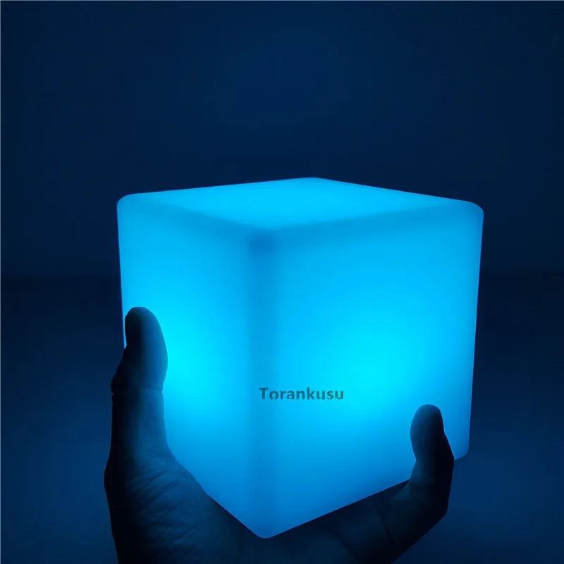 Фигурки героев Tesseract со светодиодный светкой 10x10 см|Игровые фигурки и