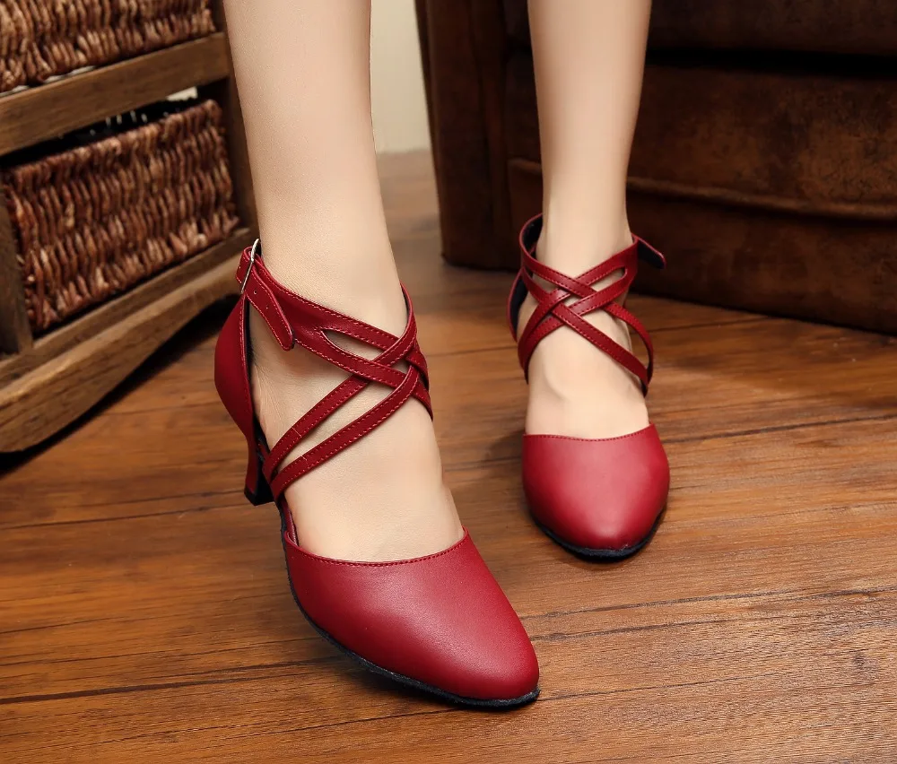 Спортивная обувь для латиноамериканских танцев Женская взрослых кожаная