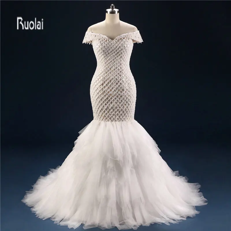 

2017 Real Photo Amazing Mermaid Wedding Dresses Beading Pearls Sweep Train Wedding Gowns Lace Up Back Fish vestido de noiva