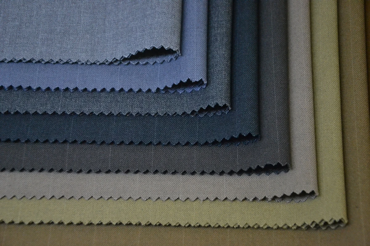 Новинка 2020 шерстяной костюм из шерсти утепленная клетчатая деловая ткань для